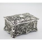 Metal Sandıklı Takı Kutusu