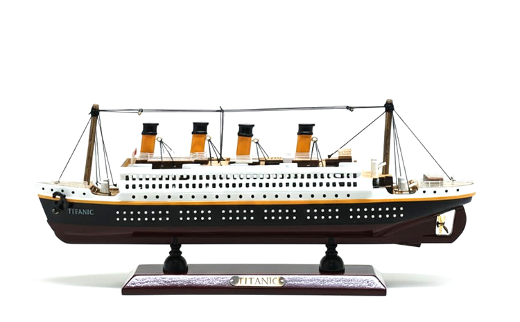 35x45 cm Özel Tasarım Işıklı Ahşap Titanik Gemi