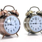 Metal Çalar Saat Model 3