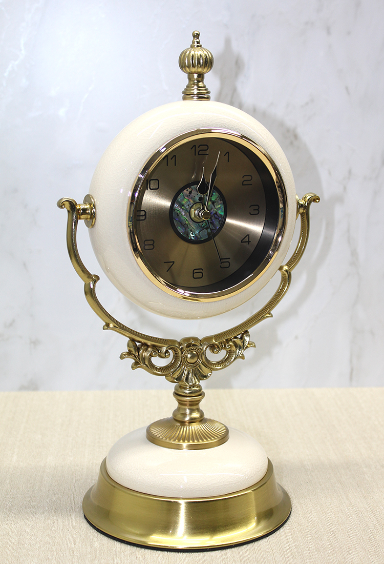 Metal Masa Üstü Saat