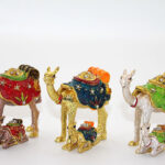 Swarovski Yavrulu Deve Model 1