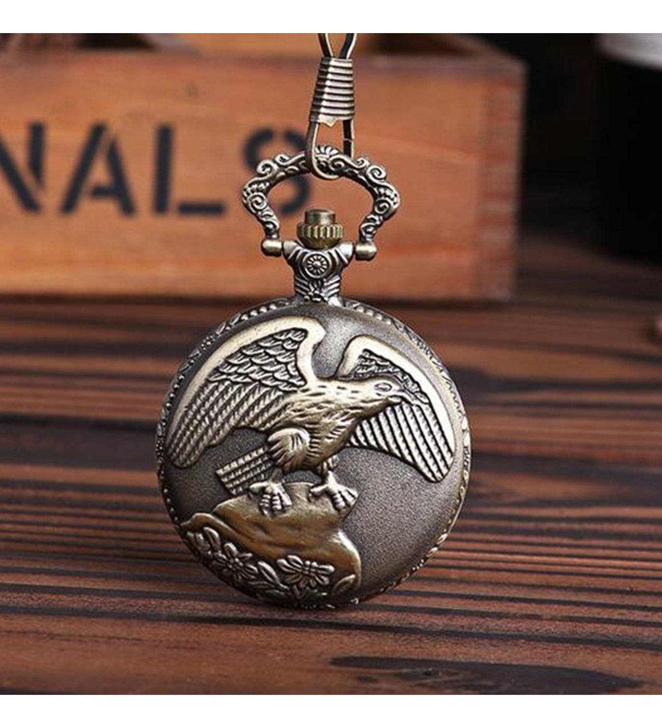 Özel Kutulu Kartal Tasarımlı Köstekli Saat